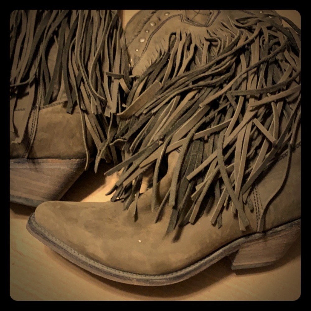 Black Liberty western boots